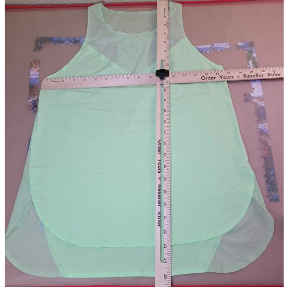Athleta Speedwork Tank Sonic Mint Green Women’s Small S EUC - Picture 7 of 8